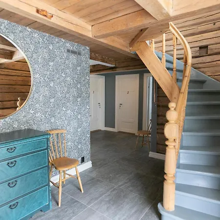 Ostigard 1810 * Åndalsnes