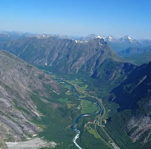 Ostigard 1810 Semesterbostad